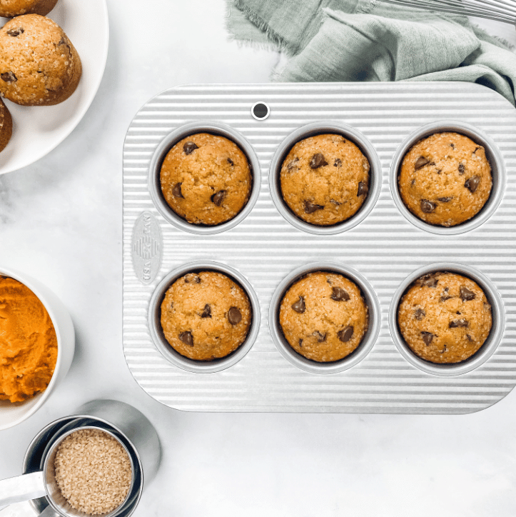 Cupcake and Muffin Pans (size and style selection)